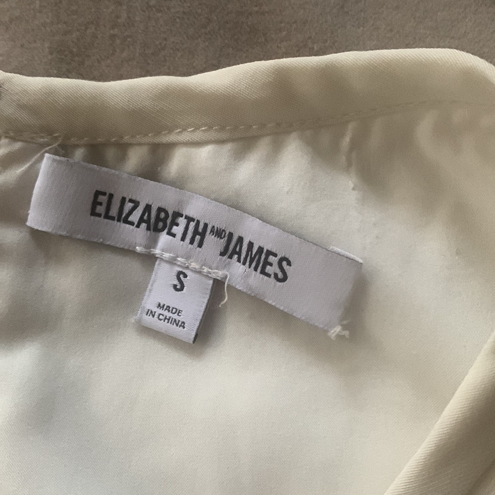 Elizabeth & James Crop Top - Picture 7 of 7
